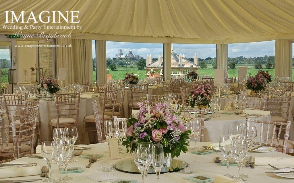 The benefits of using a DJ for your entire wedding day 1