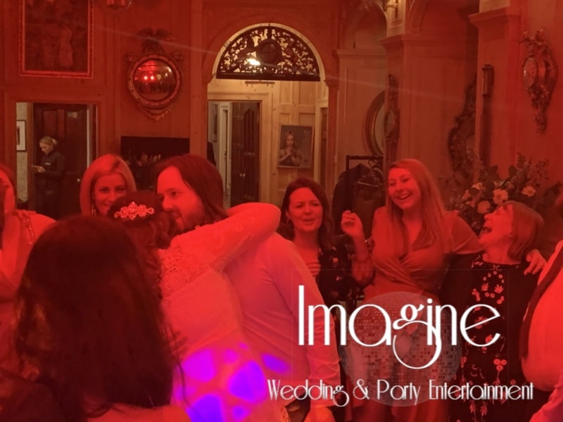NINE reasons why you SHOULD hire me for your wedding 5 Wedding & Party DJ at Anstey Hall in Cambridge