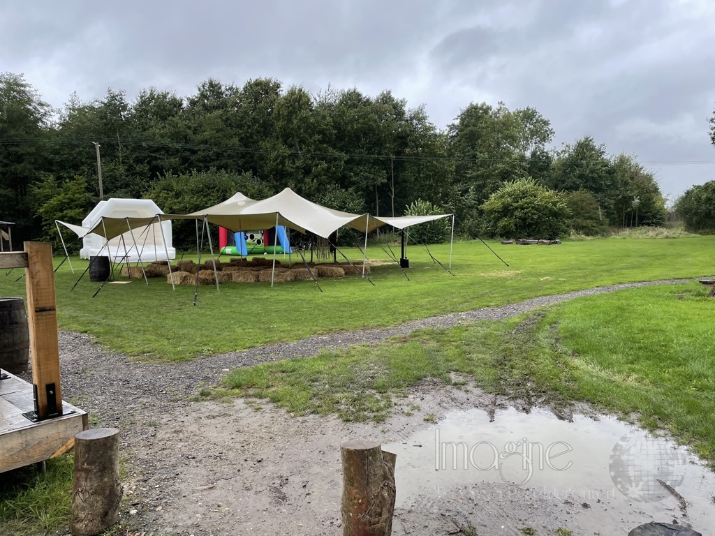 Leigh & Dominic's wedding at Teybrook Orchard