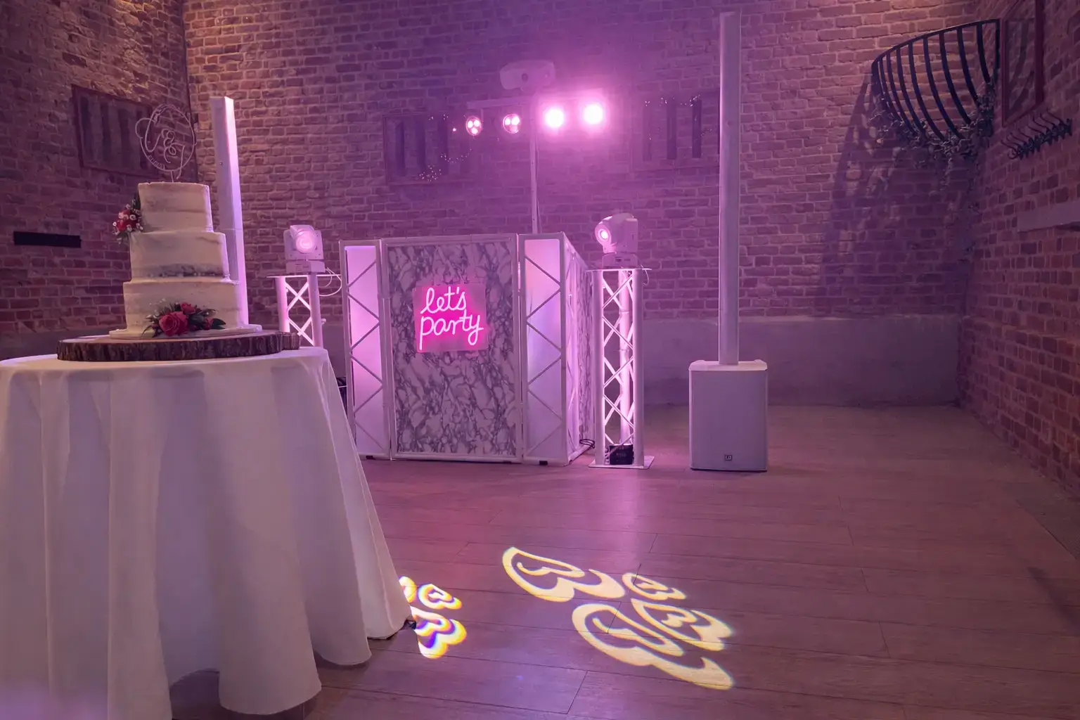 "MARBLE" setup, as seen in situ at The Thatch Barn in Yelling