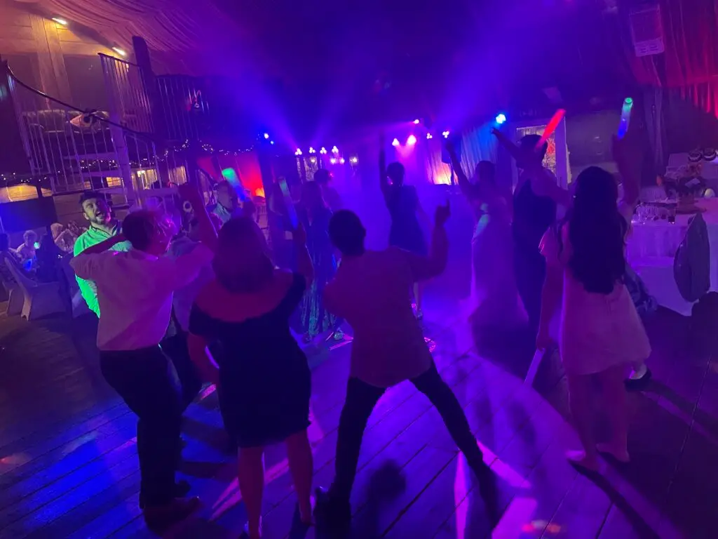 Alice & Dan's wedding at Bedingham's Farm